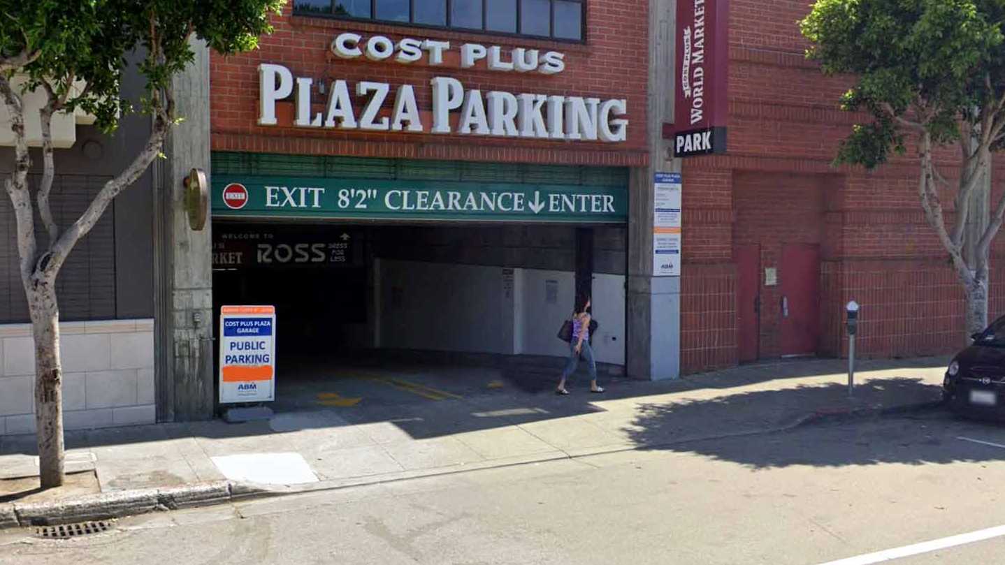 451 North Point Street Parking