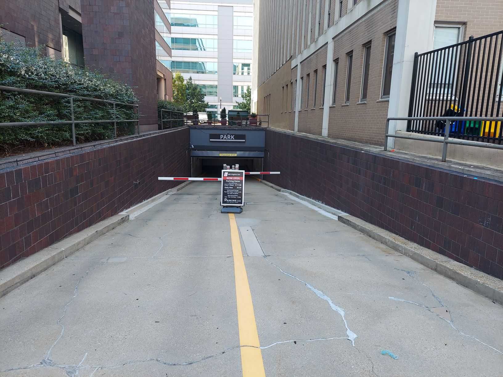 400 Virginia Ave. SW - Garage