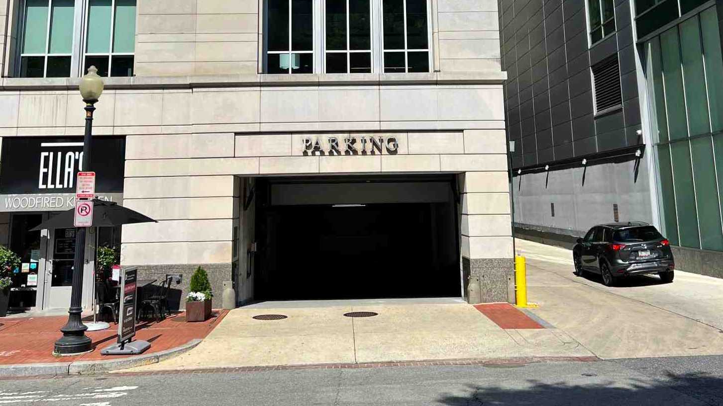 901 F STREET 