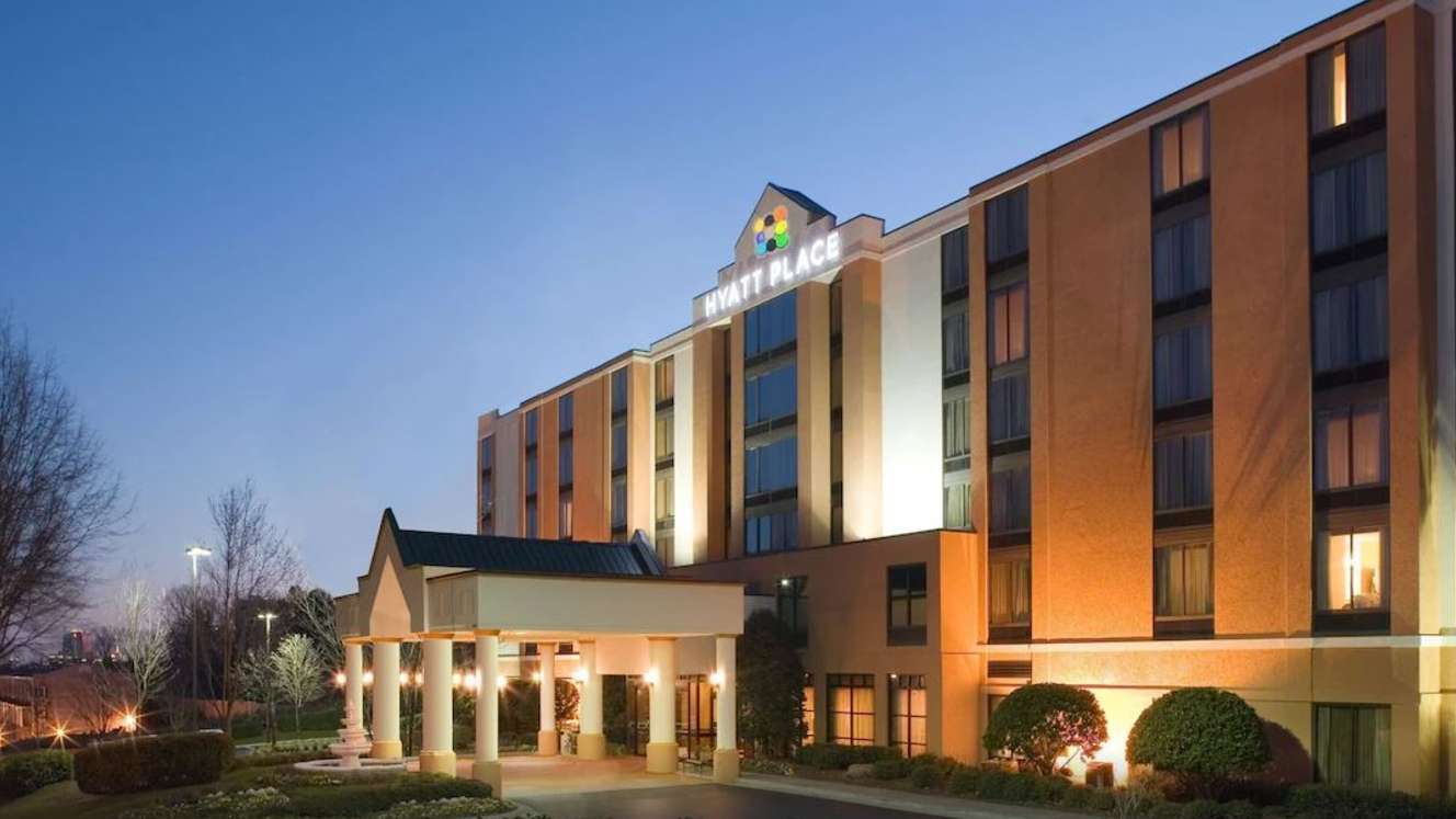 3101 W Warren Ave (Hyatt Place Fremont) garage