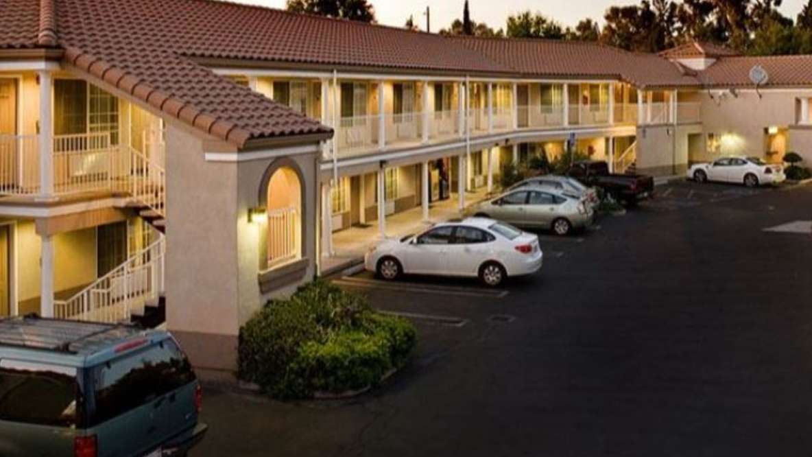 1665 W El Camino Real (Super 8 ) Garage