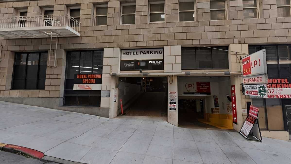 520 Mason St. (490 Post Valet) Garage