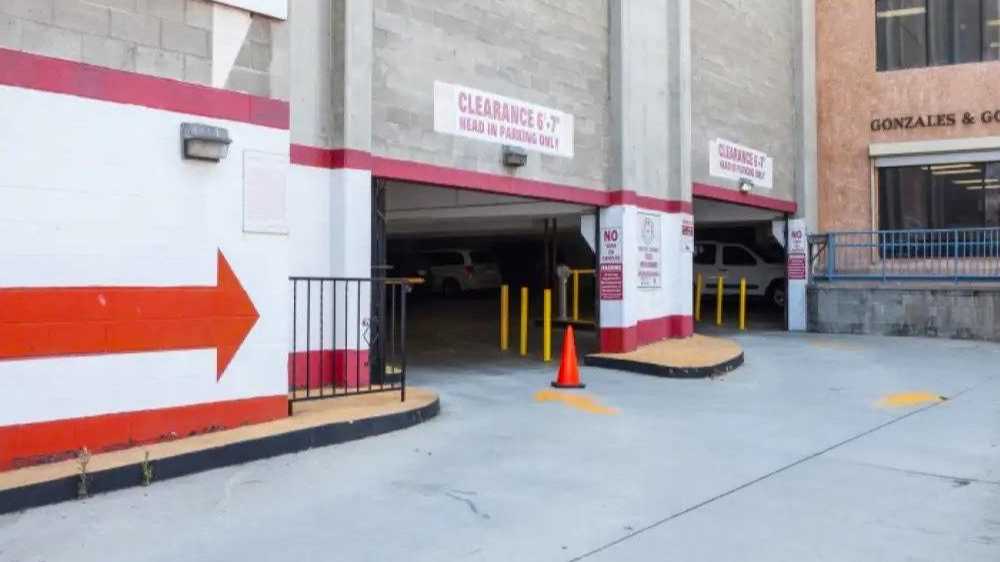 414 E Commercial St.  Garage
