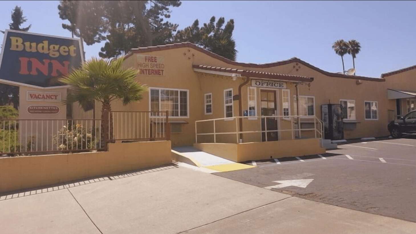 816 Magazine St (Vallejo) Garage