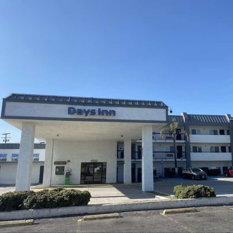Days Inn by Wyndham ONT Airport Parking