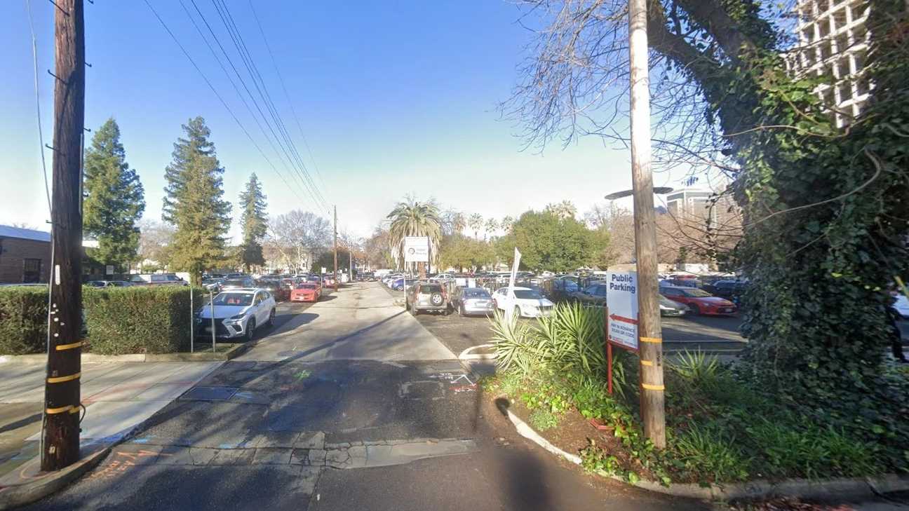 1717 7th St (Chan Lot) Parking