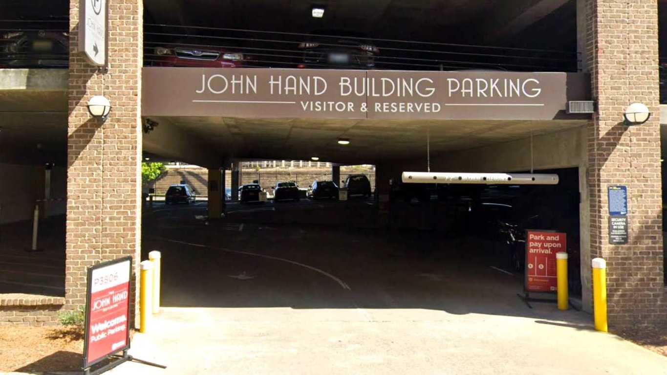2015 Morris Ave Garage - P3806