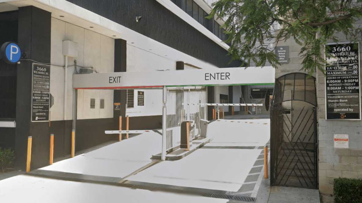3660 Wilshire Blvd Parking