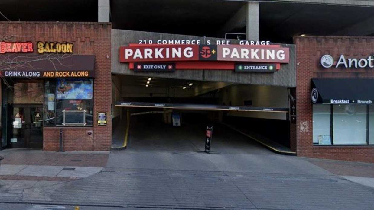 COMMERCE A Parking