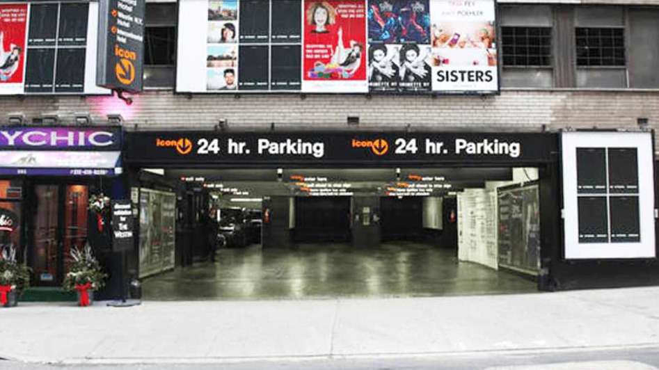 249 W 43rd St. - Advance Parking