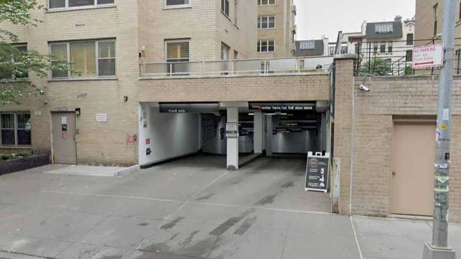 20 E 9th St.- Brevoort Parking