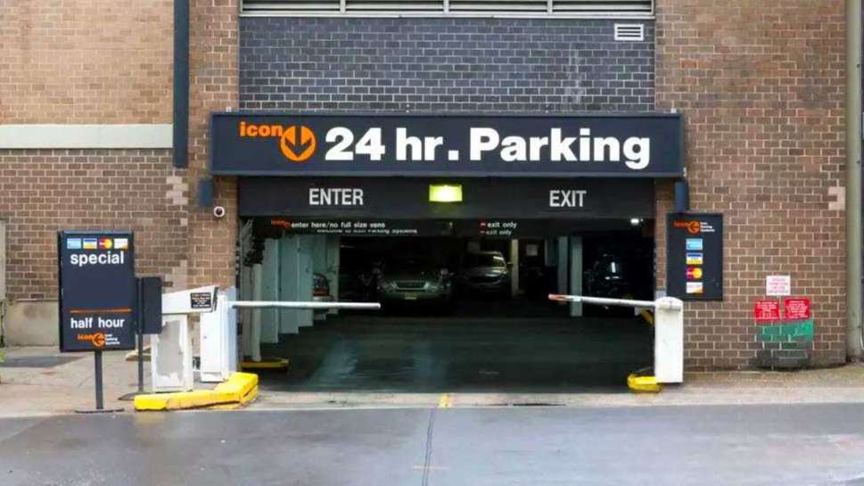 70 Gold St.- Seaport Parking B