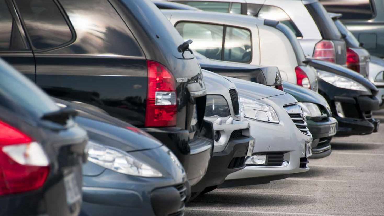 Find Best Hourly Parking Near SP+ BTR Airport Parking Book Hourly Parking in SP+ BTR Airport Parking