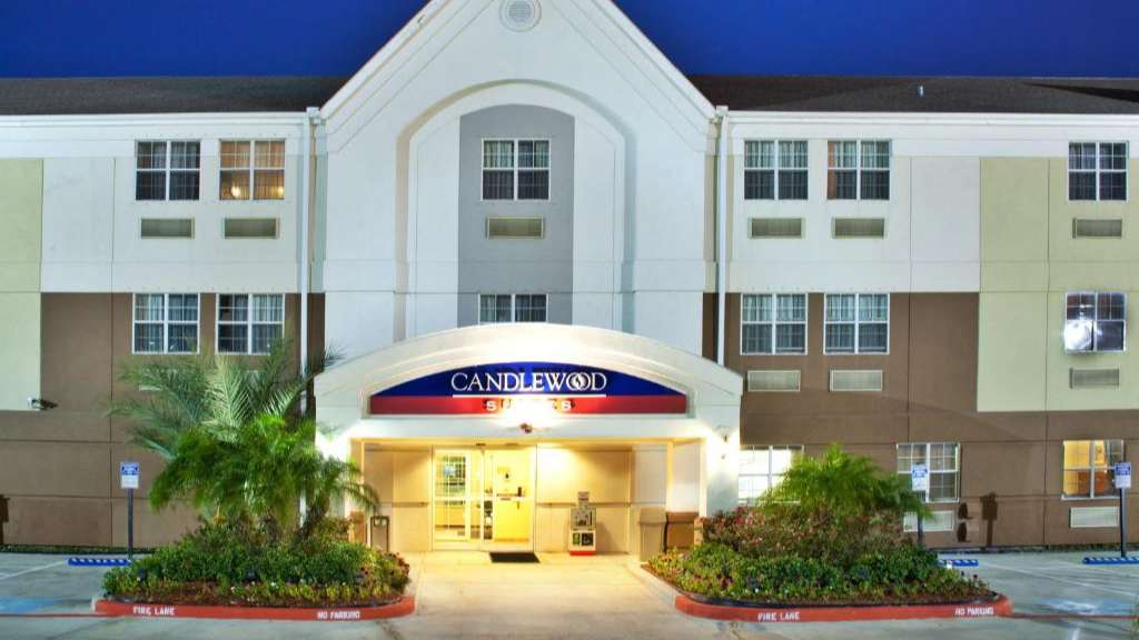 Candlewood Suites Port of Galveston Cruise Parking