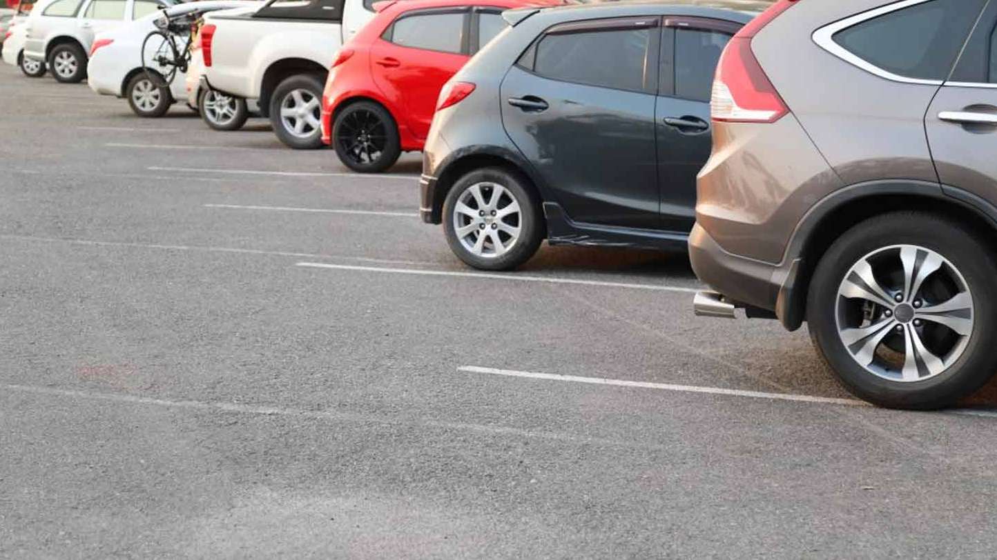 Find Best Hourly Parking Near Marshall Stearns LAS Airport Parking Book Hourly Parking in Marshall Stearns LAS Airport Parking