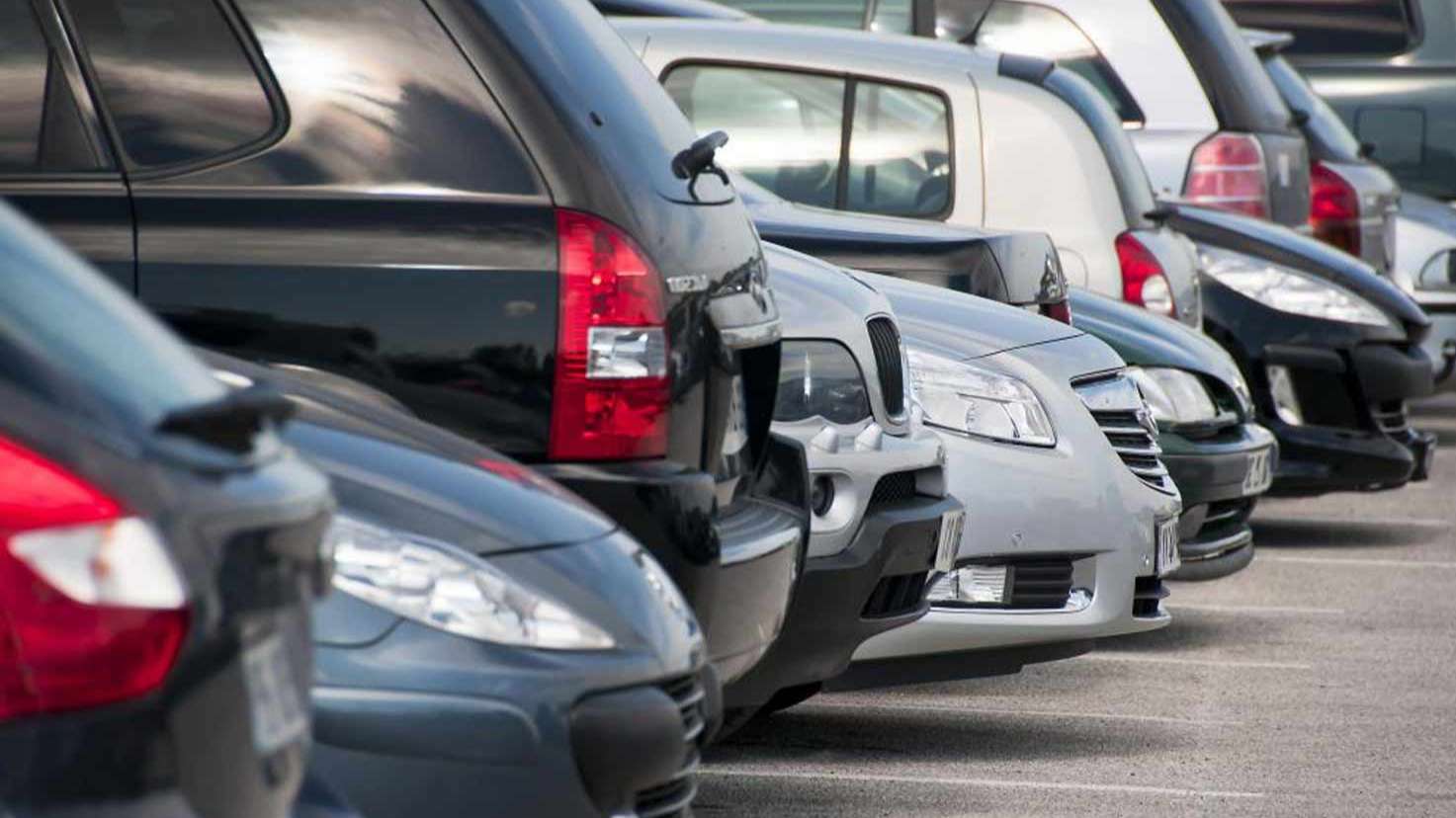 Find Best Hourly Parking Near Marshall Stearns LAS Airport Parking Book Hourly Parking in Marshall Stearns LAS Airport Parking