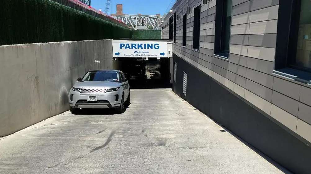 228 E 135th Street Parking