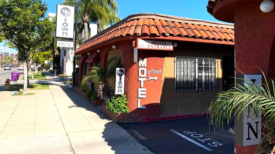 UpTown Inn Motel Carnival Cruise Terminal Cruise Parking