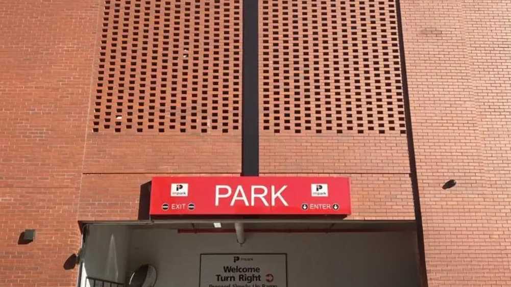 69-65 Yellowstone Blvd Parking