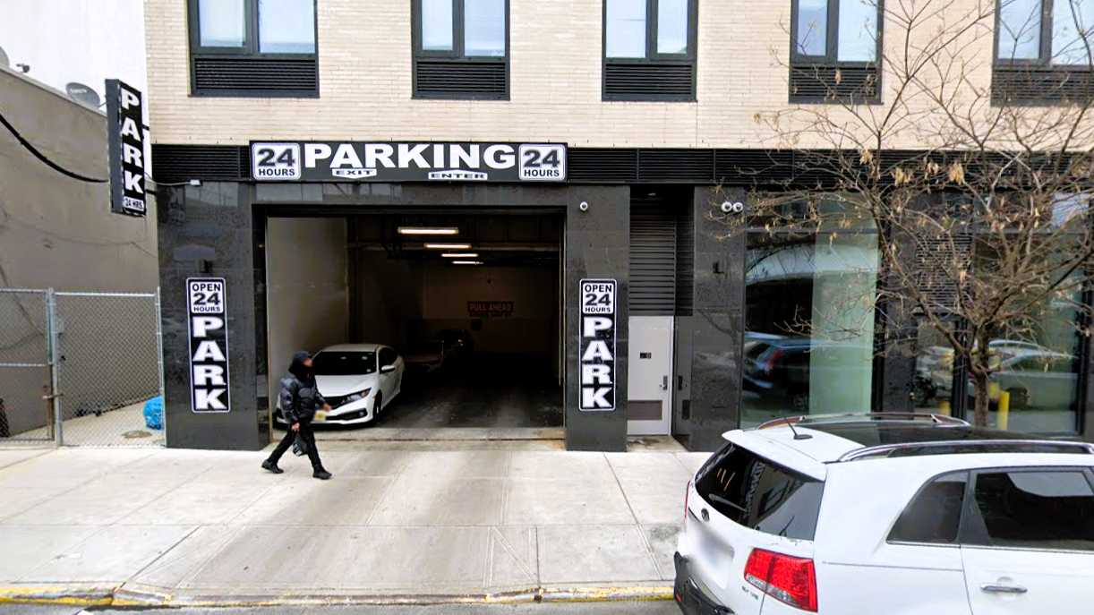 Bathgate Garage Parking