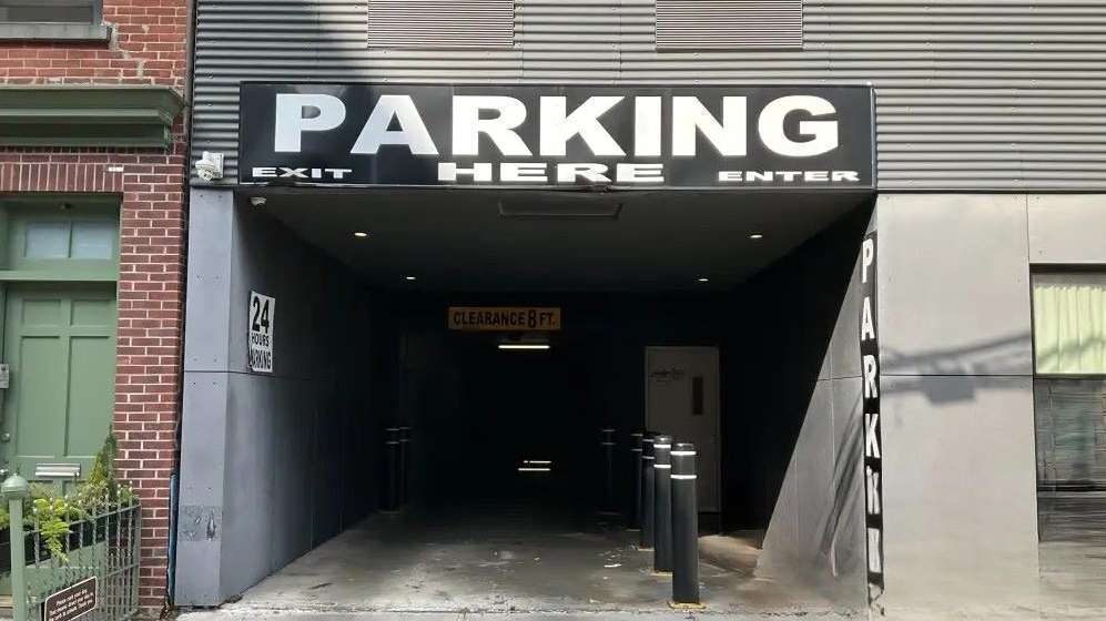 313 St Marks Ave Parking
