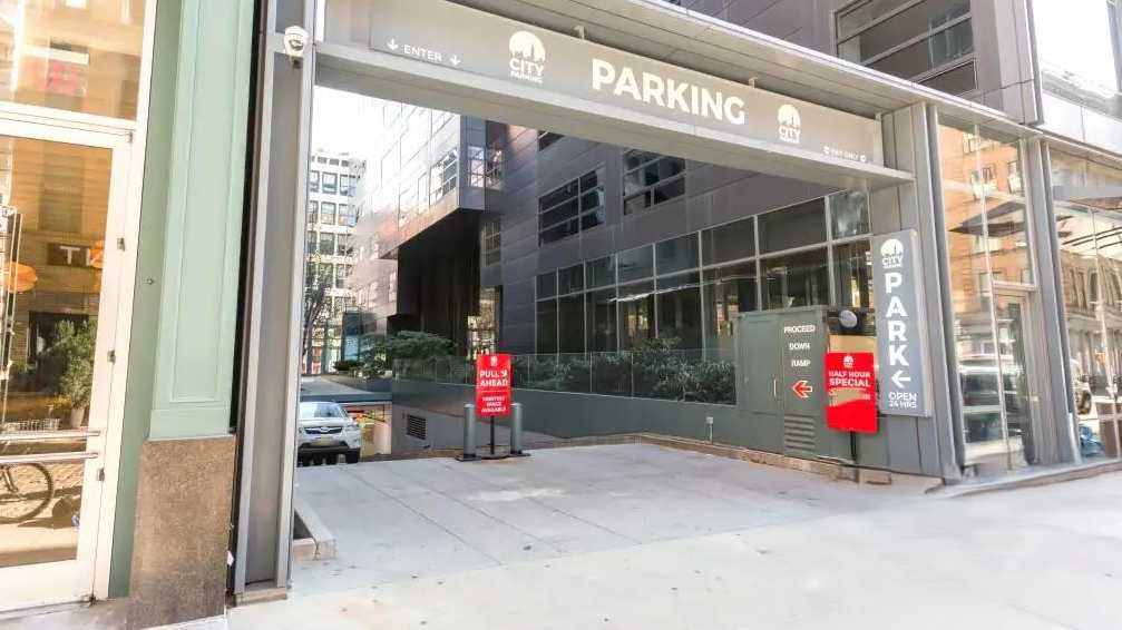 40 Mercer Street Parking