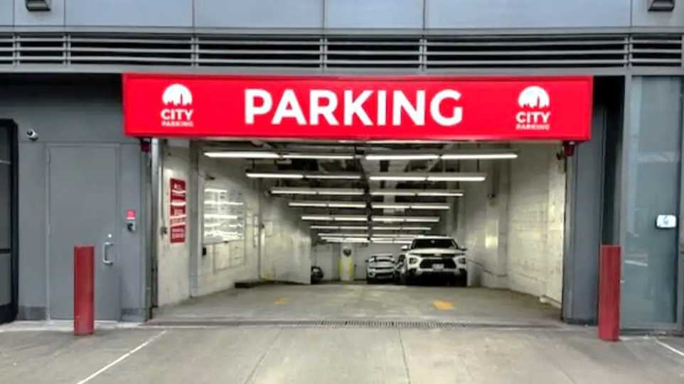 222 East 34th Street Parking