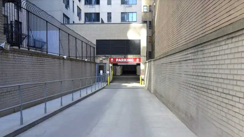 68 East 80th Street Parking