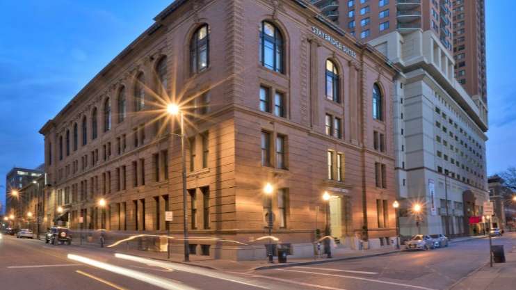 Staybridge Suites Baltimore Cruise Parking