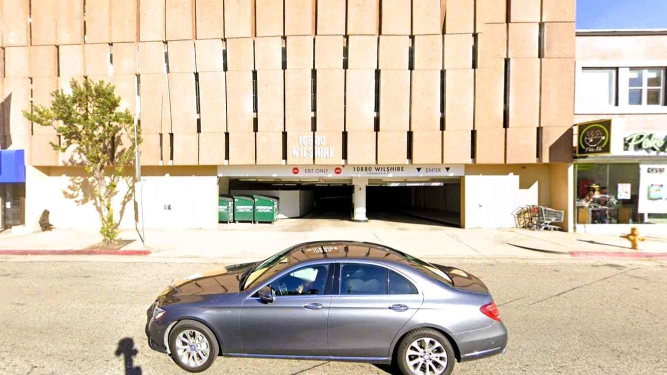 10880 Wilshire Blvd_1236 Westwood Blvd Parking
