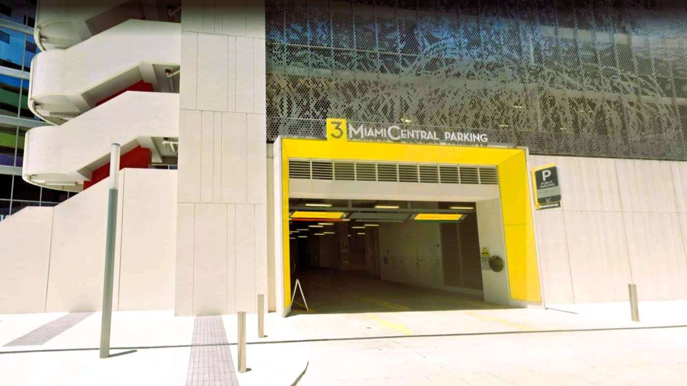 610 NW 1st Ct (161 NW 6th St.) - 3 Miami Central Garage