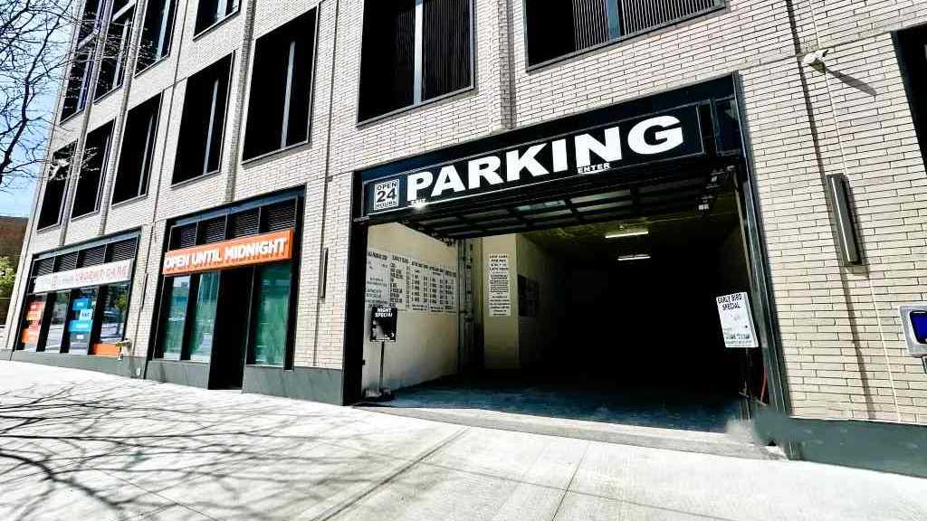 66-10 99th St Parking
