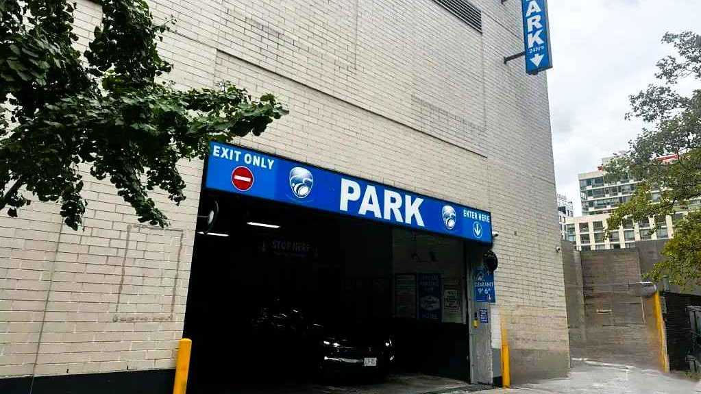 89 Prince St.(309 Gold St. Valet Garage) 