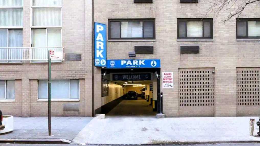 214 E 24th St. - Valet Garage
