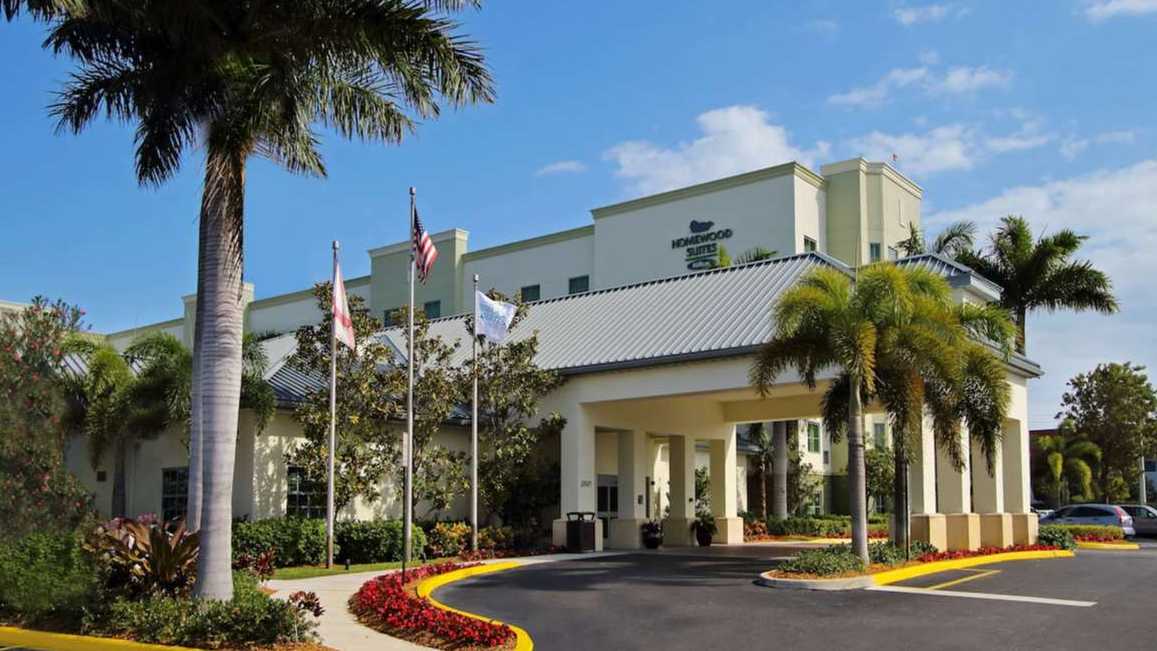Homewood Suites by Hilton FLL Airport Parking