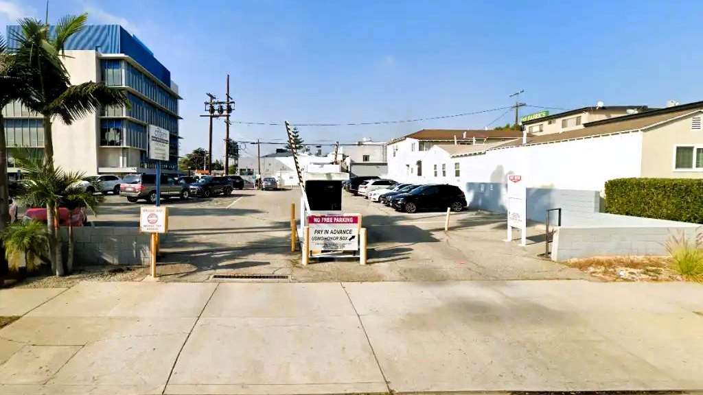 10680 W Pico Blvd. - Lot