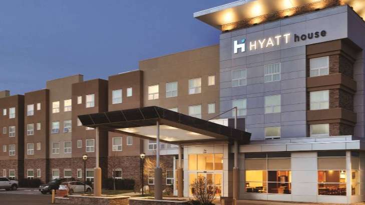Hyatt House DEN Airport Parking