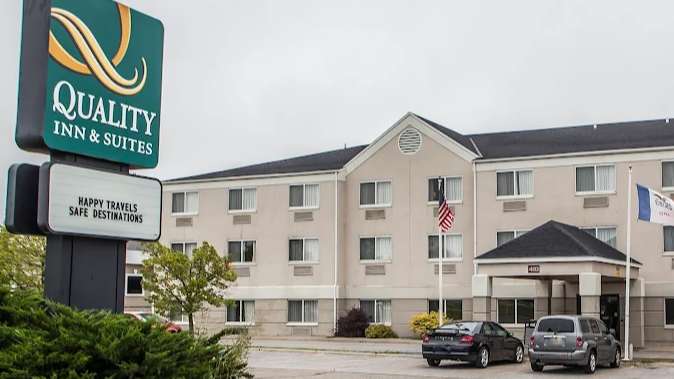 410 5th St ( Quality Inn & Suites )