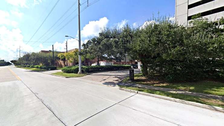 7778 Knight Rd. – Valet-Assist Lot