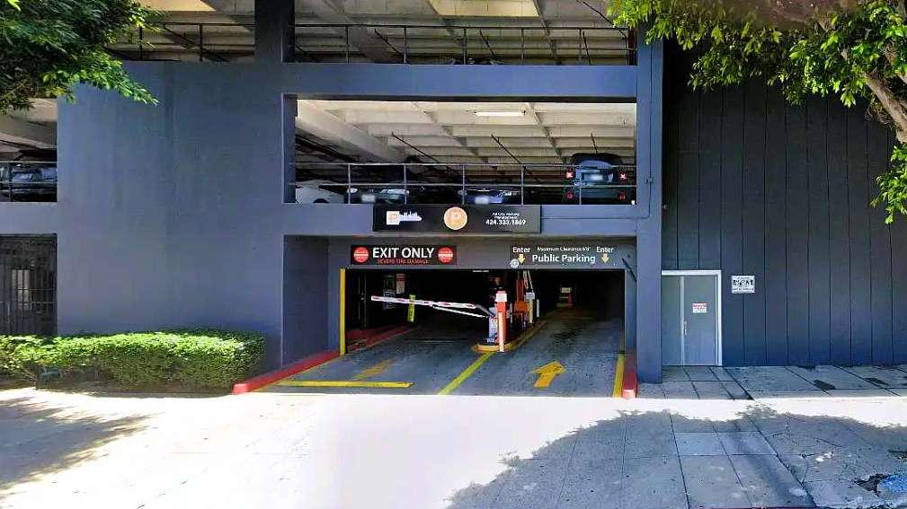 1518 Ivar Ave. (6363 W Sunset Blvd.) _ Sunset + Ivar Garage