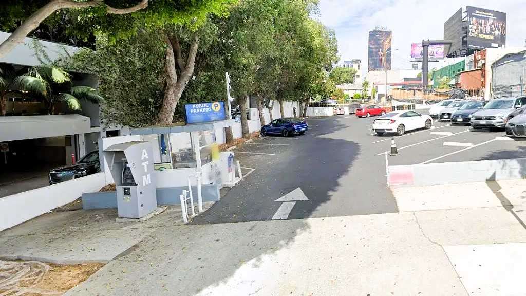 1029 Larrabee St. _ The Viper Room Lot