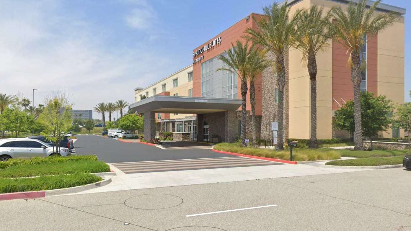 SpringHill Suites Ontario Parking