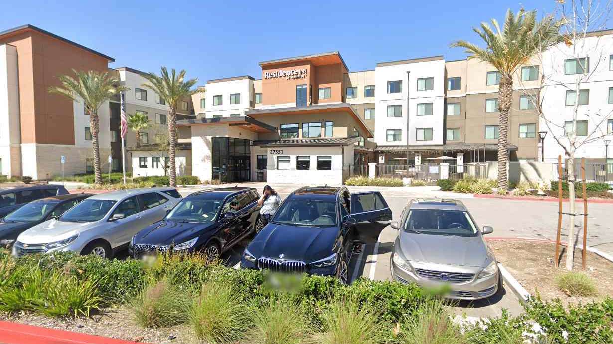 Residence Inn Loma Linda Redlands - 27351 S San Bernardino Ave Parking