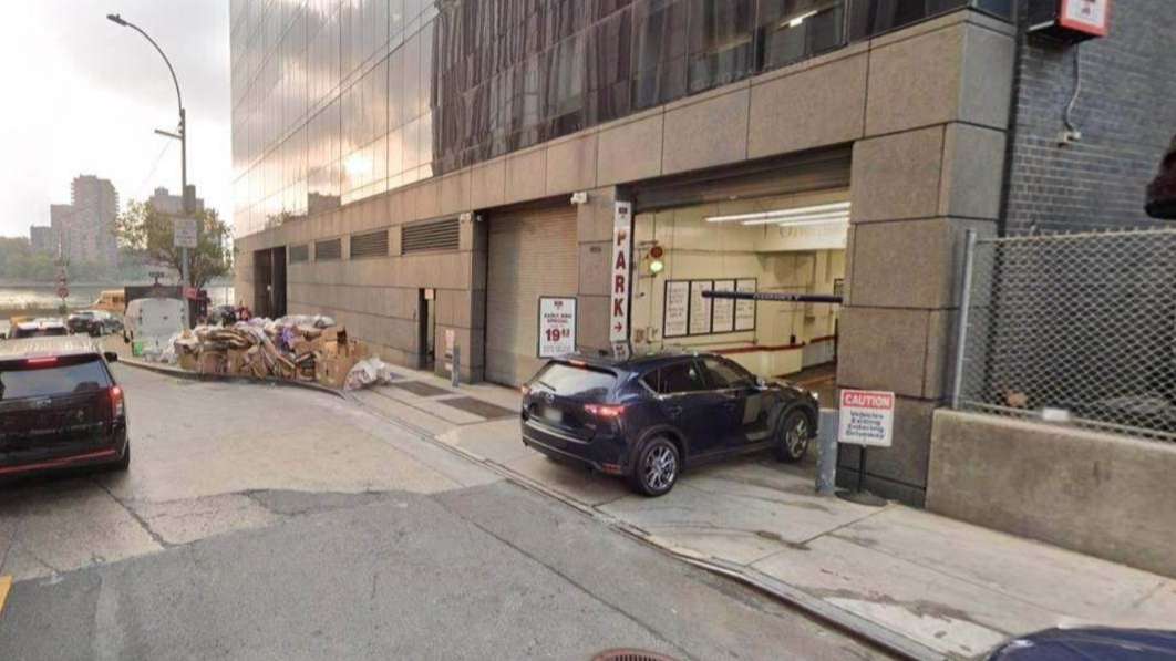 530-546 E 73rd St. - Icon Parking Garage