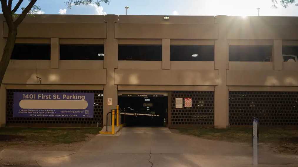 1401 1st St. - Garage