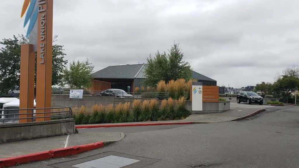 901 Fairview Ave. N - Lot