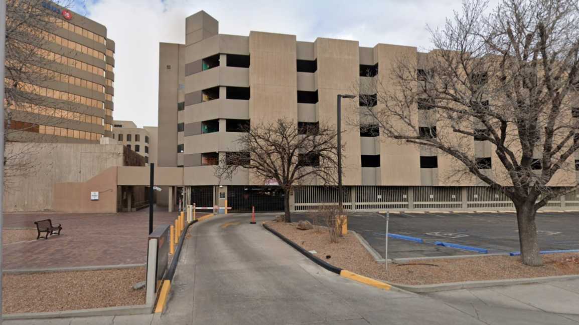 (M) 500 4TH STREET ABQ Airport Parking