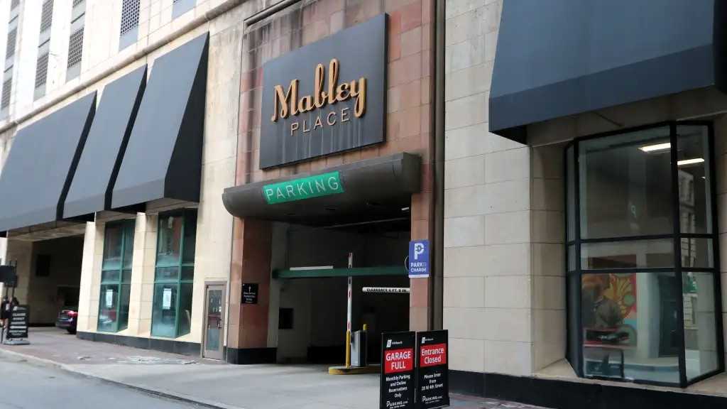 410 Race St - Mabley Place Garage