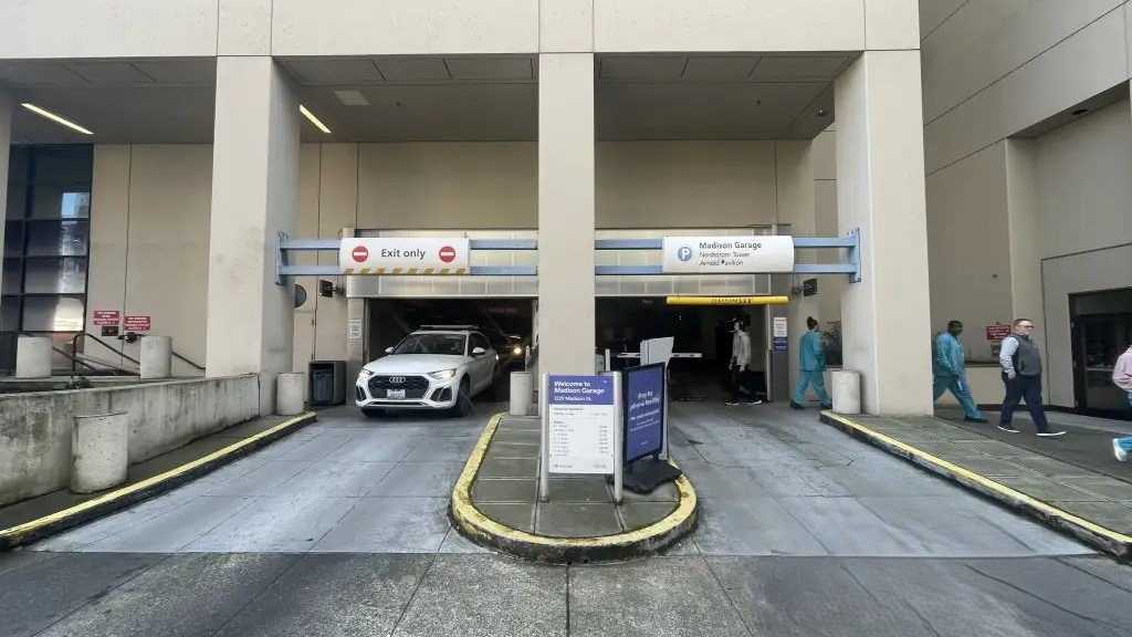 MADISON GARAGE