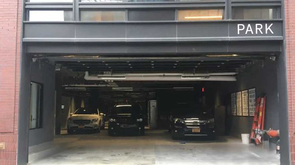 41 Blue Slip Garage